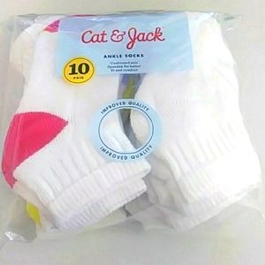 Cat & Jack Girls' 10pk Athletic Ankle Socks Medium (9 - 2 1/2)